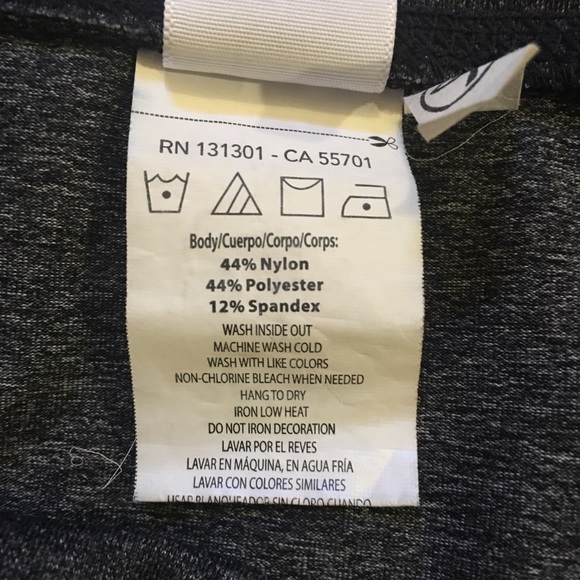 Zumba Fitness So Bootyful Capri Leggings in  Gray - Picture 13 of 13